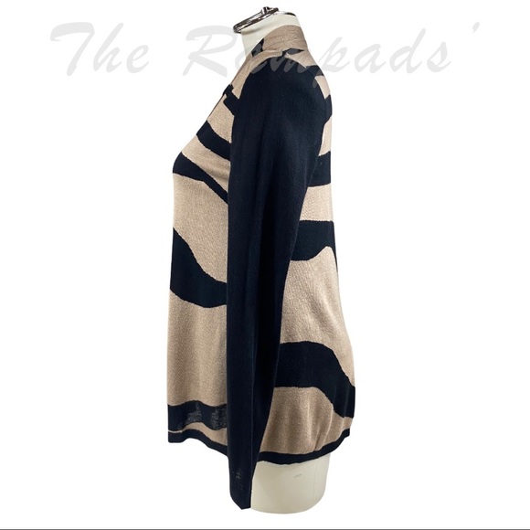 Chico's Tan / Taupe and Black Stripes Cardigan Sweater Size 0 - Picture 4 of 5